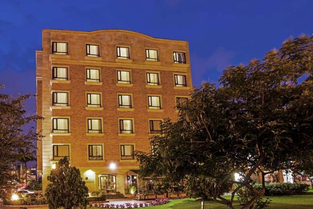 Hotel Morrison Zona Rosa Bogota Bagian luar foto