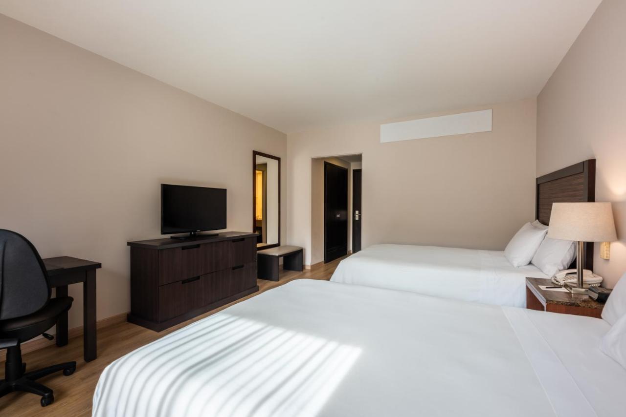 Hotel Morrison Zona Rosa Bogota Bagian luar foto